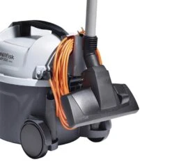 Nilfisk VP300 HEPA BASIC Stofzuiger - 800W - 10L 8 Nilfisk VP300 HEPA BASIC Stofzuiger - 800W - 10L -Makita || Bosch || Stanley Verkoop 0dbbf8cc1ae6542e4078e0f47f1c1454