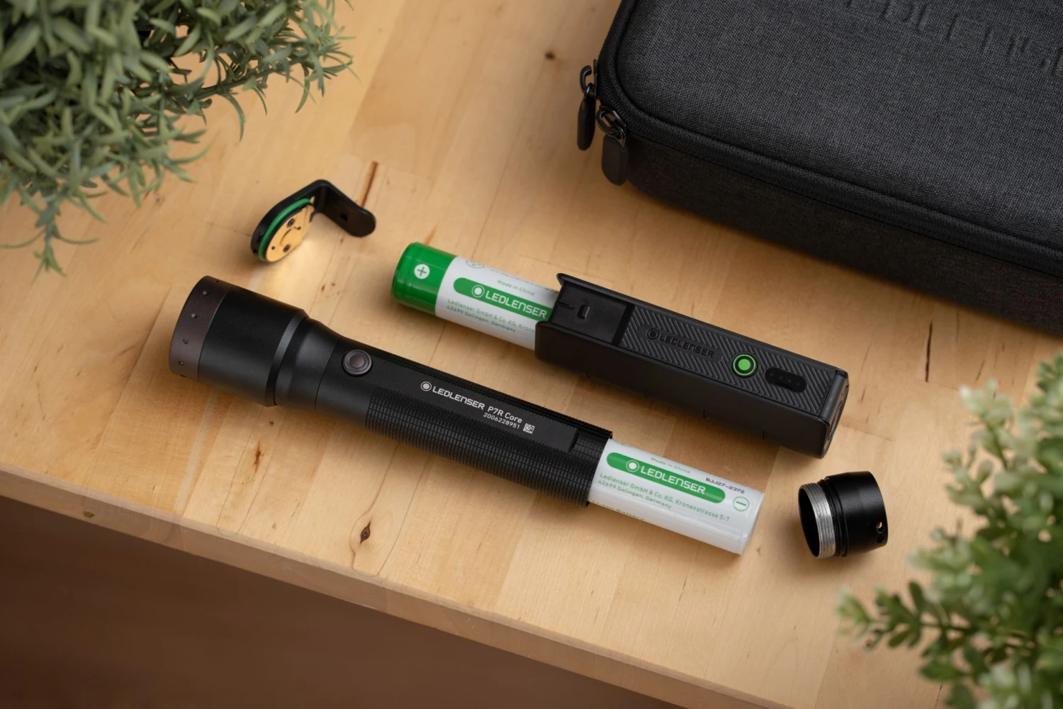 Ledlenser Flex5 Li-ion Powerbank - 4500mAh 5 Ledlenser Flex5 Li-ion Powerbank - 4500mAh - Afbeelding 5