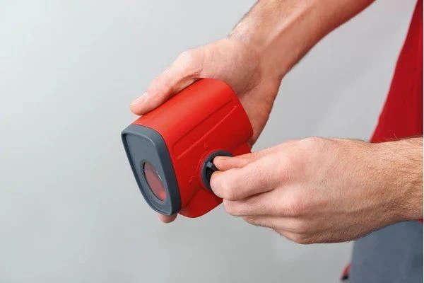 Sola Smart Kruislijnlaser In Koffer - 2 Lijnen - 10m - 71013401 5 Sola Smart Kruislijnlaser In Koffer - 2 Lijnen - 10m - 71013401 - Afbeelding 5