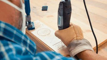 Dremel 3000 Elektrische Multitool + 15 Delige Accessoireset In Etui - F0133000JA 9 Dremel 3000 Elektrische Multitool + 15 Delige Accessoireset In Etui - F0133000JA - Afbeelding 9