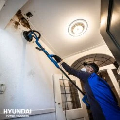 Hyundai 56478 Wand-/plafondschuurmachine Met LED-verlichting - 750W - 225mm -Makita || Bosch || Stanley Verkoop 499c12353c8ec2c28c5859e87c9d468b
