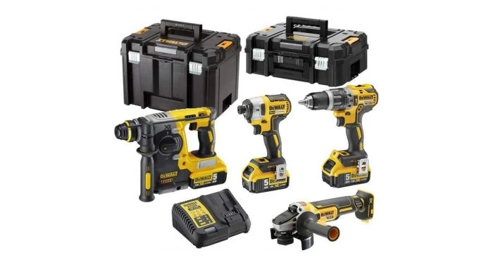 DeWALT DCK422P3T 18V Li-ion Accu 4-delige Combiset (3x 5.0Ah Accu) In 2 TSTAK Koffers 1 DeWALT DCK422P3T 18V Li-ion Accu 4-delige Combiset (3x 5.0Ah Accu) In 2 TSTAK Koffers