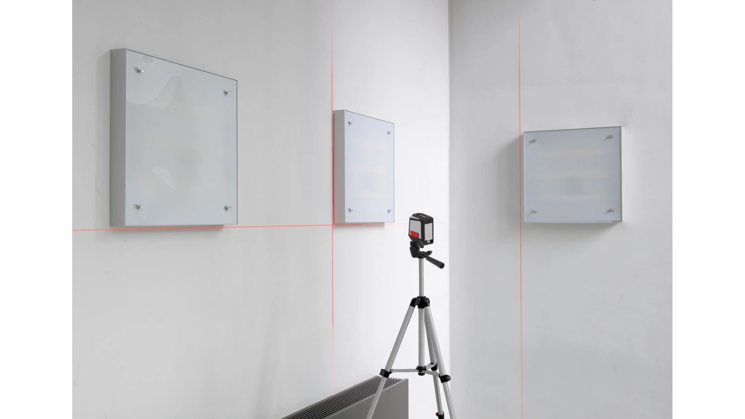 Kreator KRT706310 Zelfnivellerende Kruislijnlaser 90° Body In Tas - 12 M - Rood - 3 Lijnen 7 Kreator KRT706310 Zelfnivellerende Kruislijnlaser 90° Body In Tas - 12 M - Rood - 3 Lijnen - Afbeelding 7