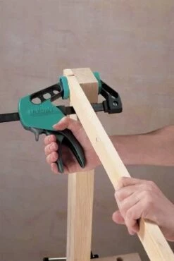 Wolfcraft 3023000 EHZ Easy Lijmklem - 75 X 500mm -Makita || Bosch || Stanley Verkoop 60c78b950194c028daeaa97736d618bb