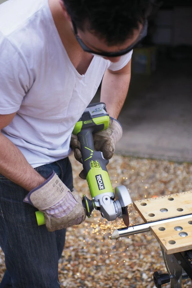 Ryobi R18AG-0 18V Li-Ion Accu Haakse Slijper Body - 115mm - 5133001903 2 Ryobi R18AG-0 18V Li-Ion Accu Haakse Slijper Body - 115mm - 5133001903 - Afbeelding 2