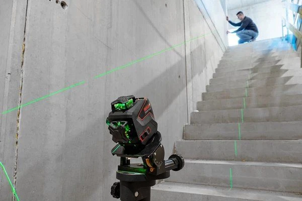 Sola PLANO 3D Green Professional 360° Kruislijnlaser In Koffer - Groen 6 Sola PLANO 3D Green Professional 360° Kruislijnlaser In Koffer - Groen - Afbeelding 6