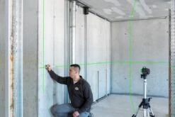 Sola PLANO 3D Green Professional 360° Kruislijnlaser In Koffer - Groen 15 Sola PLANO 3D Green Professional 360° Kruislijnlaser In Koffer - Groen -Makita || Bosch || Stanley Verkoop 69b4e1fd3aab255c8e5913cbede16fad