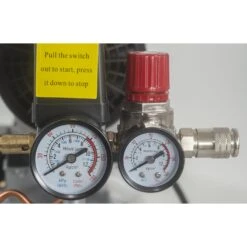 Hyundai 55758 Stille Compressor - Olievrij - 230V - 8L -Makita || Bosch || Stanley Verkoop 90d50cb7c7944ac93551e67b7ee3cea4