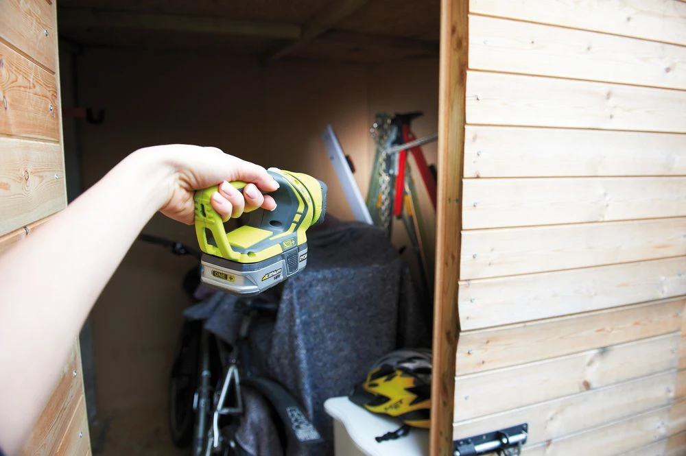 Ryobi RFL180M 18V ONE+ Li-Ion Accu Lamp Body - 150 Lumen - 5133001636 3 Ryobi RFL180M 18V ONE+ Li-Ion Accu Lamp Body - 150 Lumen - 5133001636 - Afbeelding 3