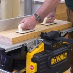 DeWalt D27300-QS Vlak- En Vandiktebank - 2100W - D27300-QS 11 DeWalt D27300-QS Vlak- En Vandiktebank - 2100W - D27300-QS -Makita || Bosch || Stanley Verkoop cfc3747b250d27f05c28a67529962c19