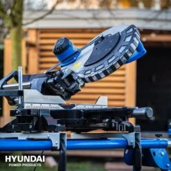Hyundai 56256 Radiaal Afkortzaag - 1800W - 305mm (2x 45°) 17 Hyundai 56256 Radiaal Afkortzaag - 1800W - 305mm (2x 45°) -Makita || Bosch || Stanley Verkoop da51a147c6223933ffccaaafb7e72a9d