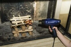 Weldy HG 330-B Heteluchtpistool Car Wrapping Kit - 1600W 15 Weldy HG 330-B Heteluchtpistool Car Wrapping Kit - 1600W -Makita || Bosch || Stanley Verkoop e2b7f5913a87223c8652944812af4c5d