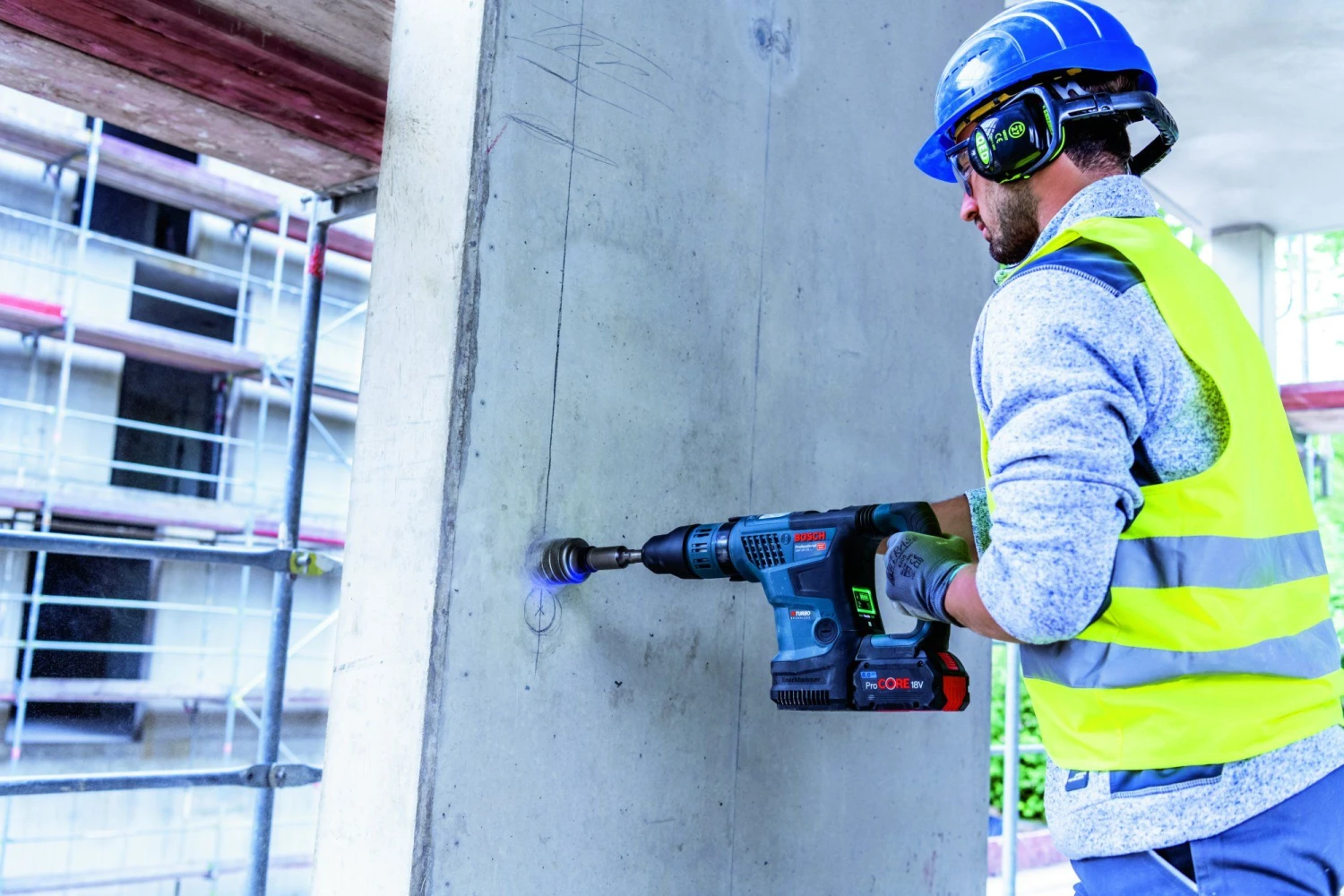 Bosch GBH 18V-36 C 18V Li-Ion Accu BiTurbo SDS-Max Boorhamer Set (2x 8,0Ah) In Koffer - 7J - Koolborstelloos - 0611915002 4 Bosch GBH 18V-36 C 18V Li-Ion Accu BiTurbo SDS-Max Boorhamer Set (2x 8,0Ah) In Koffer - 7J - Koolborstelloos - 0611915002 - Afbeelding 4