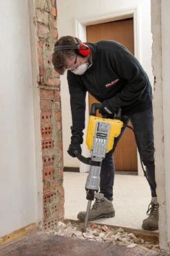 Powerplus POWX11861 HEX Breekhamer In Koffer 1700W - 60J 16 Powerplus POWX11861 HEX Breekhamer In Koffer 1700W - 60J -Makita || Bosch || Stanley Verkoop fb90f22cf36605896e22817ec94a6c1f